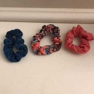 Scrunchies (3)